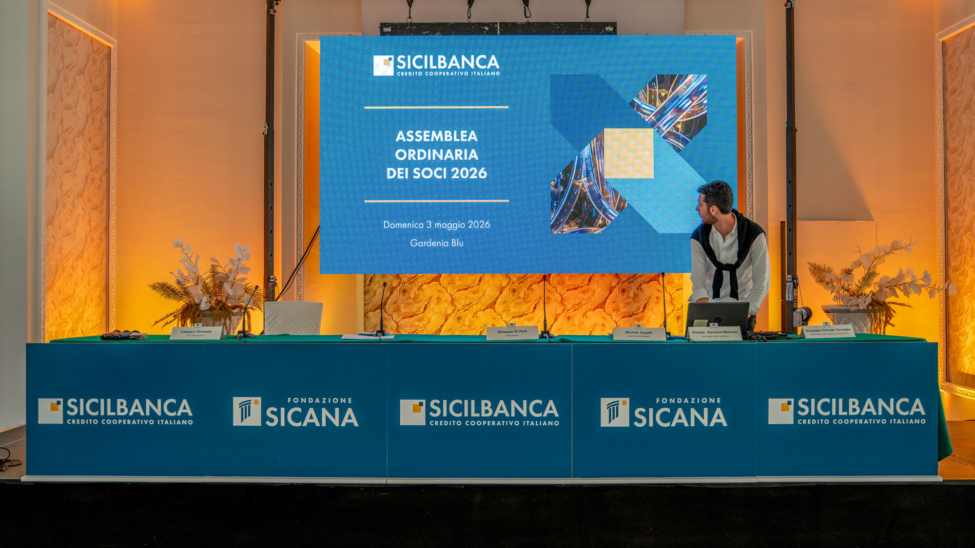 video e allestimento-evento dell'assemblea dei soci progetto di comunicazione integrata firmato tamaco
